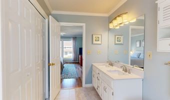 29 Westminster Dr, Burlington, VT 05408