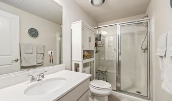 24596 WATEROAK Pl, Aldie, VA 20105