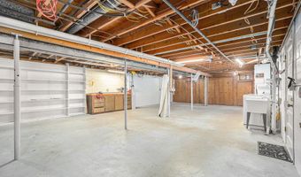 328 Thomas St, Allegan, MI 49010