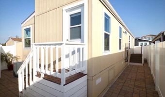 62 Hummingbird Ln, Oceanside, CA 92057