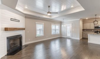 14741 Greenleaf Dr, Athens, AL 35613