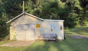 1718 N HWY 43 Hwy, Bloomfield, IN 47424