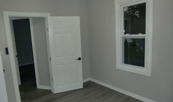 210 Merritt Ave, Bergenfield, NJ 07621