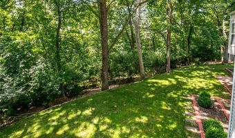 742 Arbor Ridge Ct, Ballwin, MO 63021