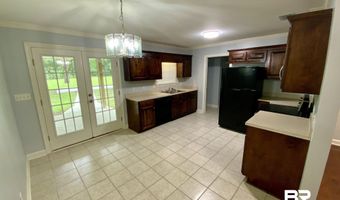 1006 Newport Pkwy, Bay Minette, AL 36507