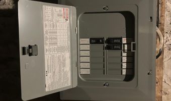 382 S Main St, Alburgh, VT 05440