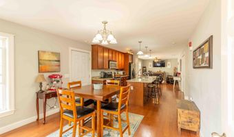 28 Palmetto Ln, Laconia, NH 03246