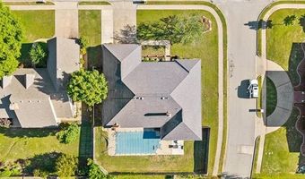 2649 Regency Rd, Bartlesville, OK 74006