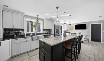 21 Stoney Brook Rd, Bow, NH 03304