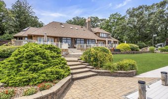 99 Holly Ln, Bayville, NJ 08721