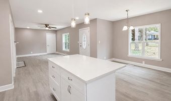 1215 Maryland Dr, Albany, GA 31707