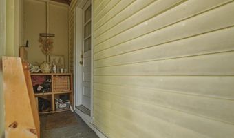 1480 North Ave, Burlington, VT 05408