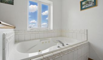 18977 Black Angus Ln, Belle Fourche, SD 57717