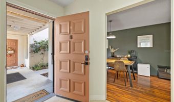 504 ORANGE Dr 11, Altamonte Springs, FL 32701