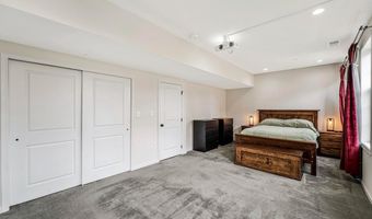 22635 NAUGATUCK Sq, Ashburn, VA 20148