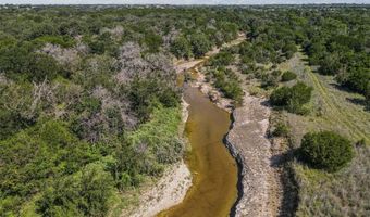 4462 Honey Creek Xing, Hico, TX 76457