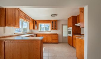 89 MICHIGAN Ave, Bandon, OR 97411