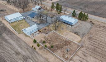 90917 240th St, Austin, MN 55912