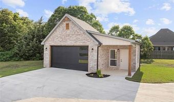 150 Chateau Bnd, Ardmore, OK 73401