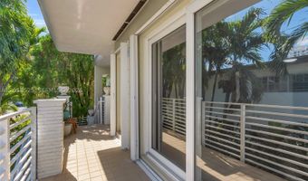 1101 98th St 5, Bay Harbor Islands, FL 33154
