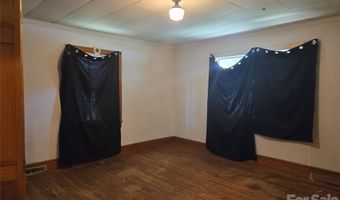 1127 N Mountain St, Blacksburg, SC 29702