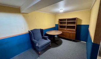 2 Pine Rd, Bennington, VT 05201