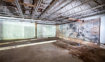 102 Trinity St, Abbeville, SC 29620