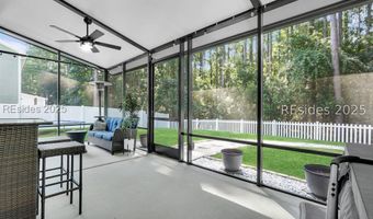 4 Swamp White Oak Dr, Bluffton, SC 29910