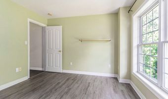 1017 Bluestem Ln, Ann Arbor, MI 48103