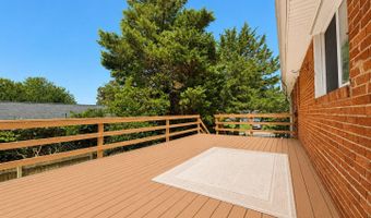 2512 N KENILWORTH St, Arlington, VA 22207
