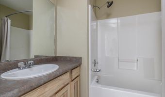 4704 VAN BUREN Ave, Cheyenne, WY 82009