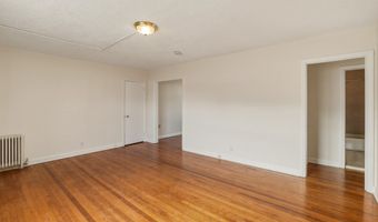 957 William St Apt B, Bridgeport, CT 06608
