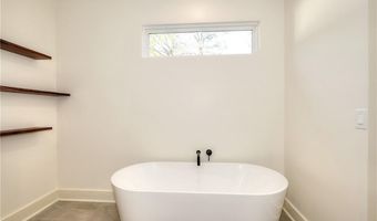 1947 Clark Dr, Tucker, GA 30084