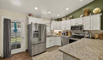 509 Gwen Loop, Blackfoot, ID 83221