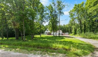 1318 Daly Rd, Ashtabula, OH 44004