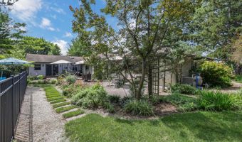 13450 Commercial Point Rd, Ashville, OH 43103