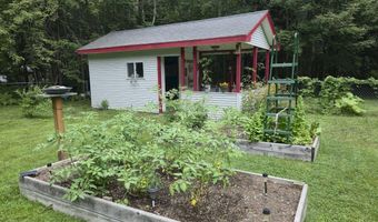 411 Augusta Rd, Belgrade, ME 04917