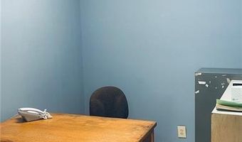 514 Commercial St, Atchison, KS 66002