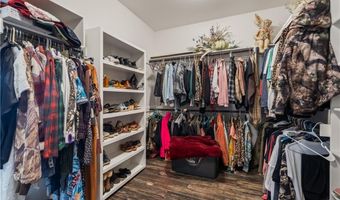 2215 Deepwood Dr, Alma, AR 71921
