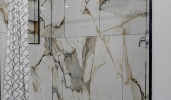 112 Orchard St, Alba, MO 64830