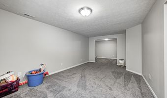 8557 Vyners Ln, Avon, IN 46123