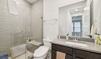 42051 NIGHT NURSE Cir, Ashburn, VA 20148