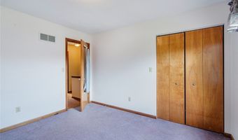 6369 Ridgeview Ave, Austintown, OH 44515