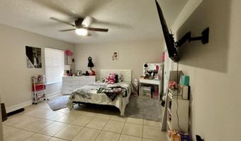 330 Canada Dr, Camden, SC 29020