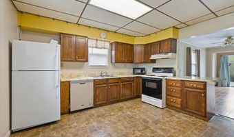 1112 Elkhorn St, Belle Fourche, SD 57717