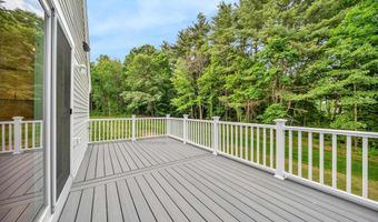 427 Middle Rd, Brentwood, NH 03833