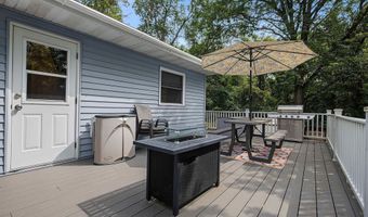 8 A285 Madison Ct, Apple River, IL 61001