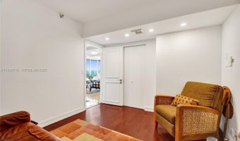 19355 Turnberry Way 26E, Aventura, FL 33180