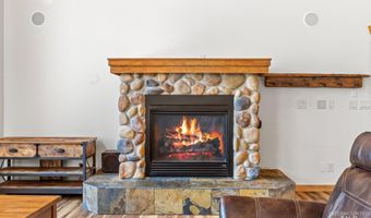 10389 Gamann Dr, Cascade, ID 83611