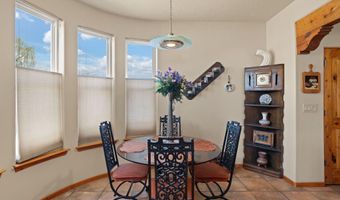 650 Barnett Dr, Bosque Farms, NM 87068